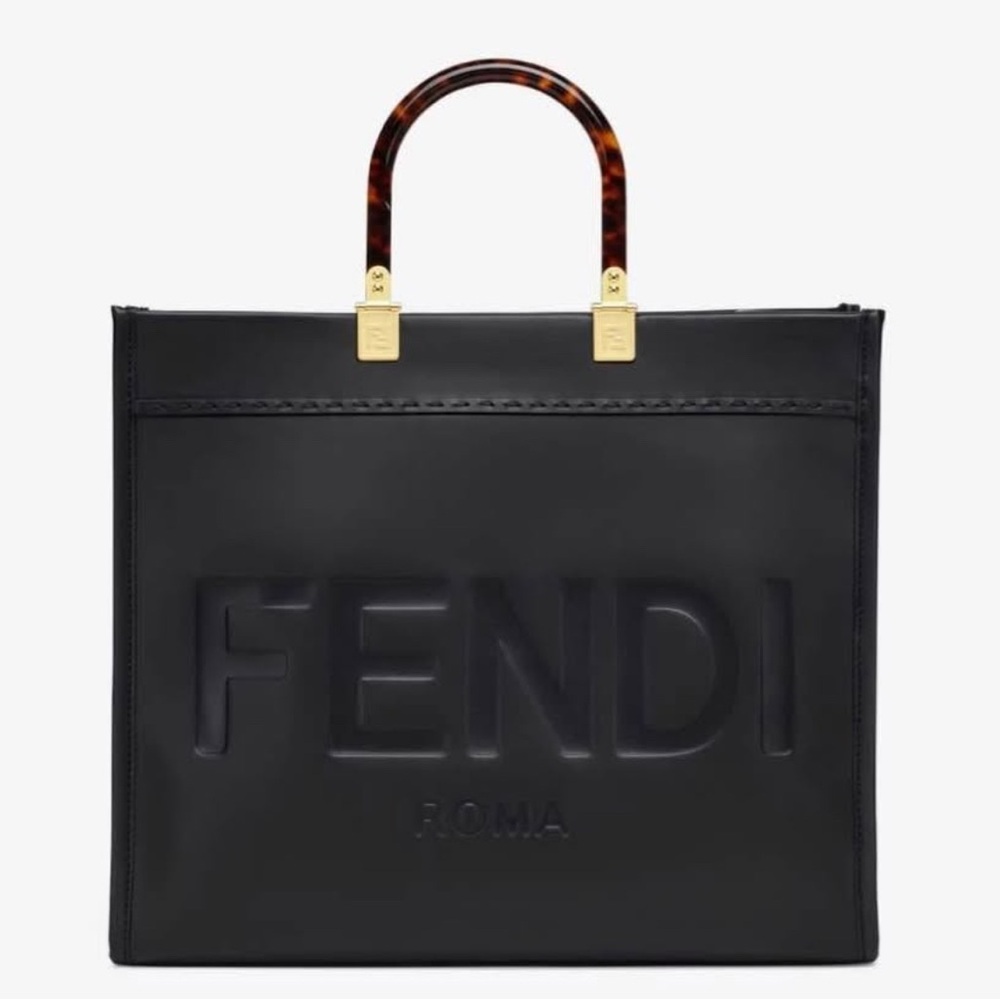 Fendi Black Sunshine (Medium)